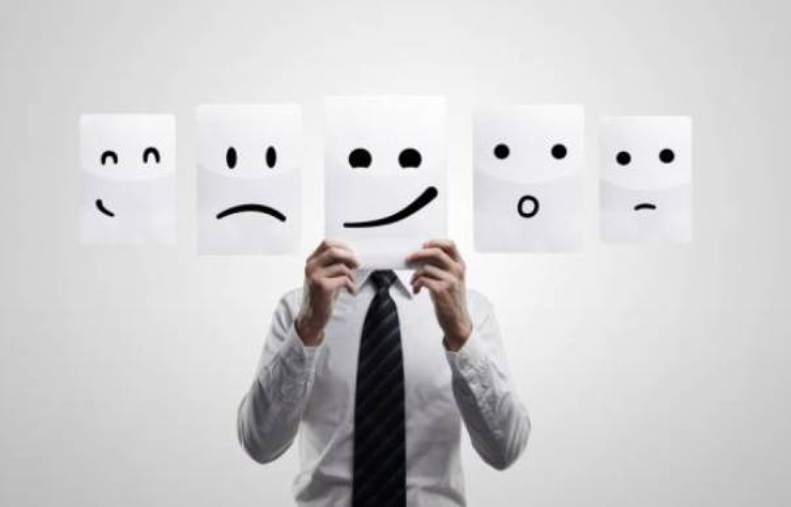 Coraz częściej zakupom towarzyszą negatywne emocje 