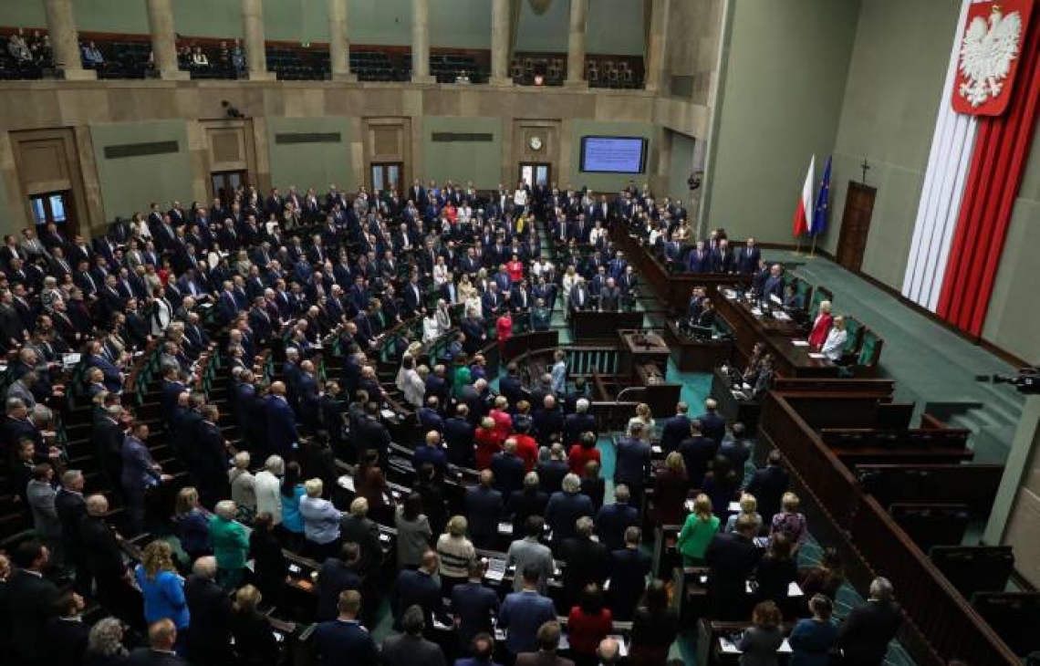 Liczne zmiany ustaw po piątkowym posiedzeniu Sejmu