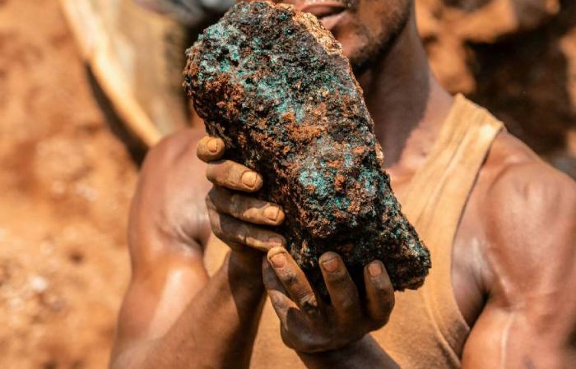 Chiny zwiększają wydobycie kobaltu