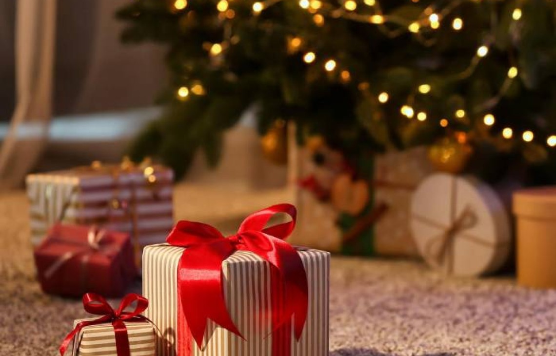 Na świąteczny prezent wydamy średnio od 50 do 100 zł na osobę