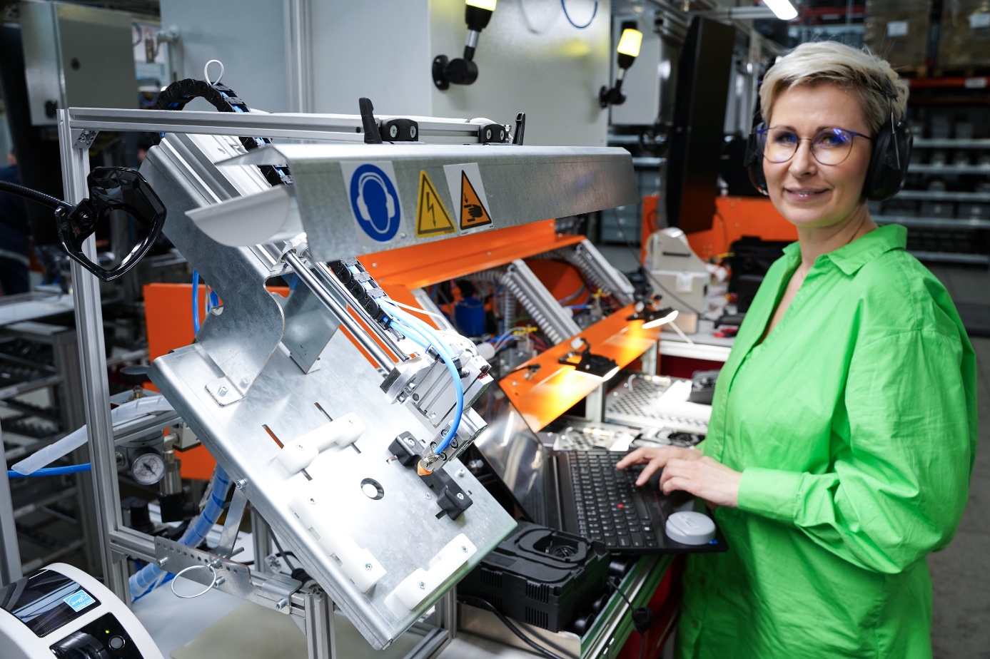 Anna Kumińska, Lider Działu Inżynierii Przemysłowej. Lider zespołu o pracy w Aircom.