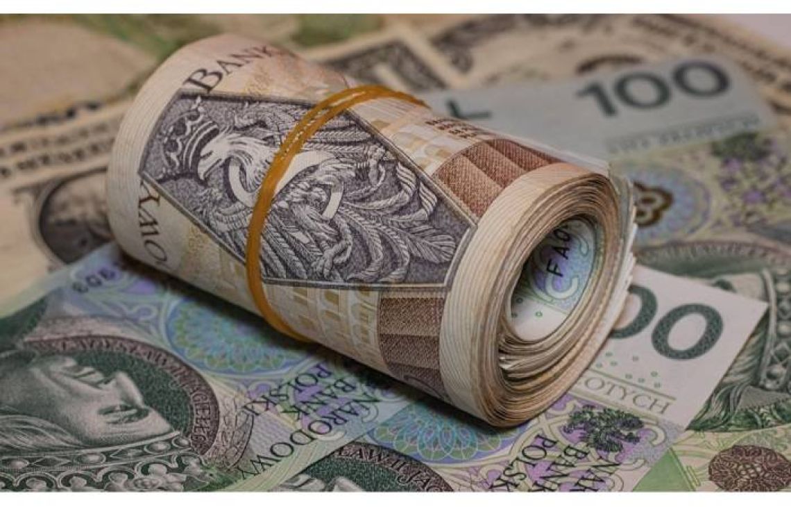 Jak Polacy oszczędzają i zarządzają finansami?