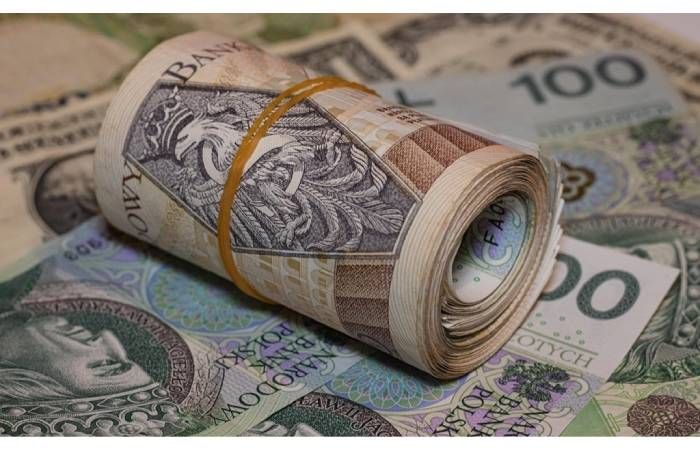Jak Polacy oszczędzają i zarządzają finansami?