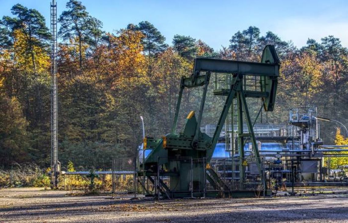 Cena rosyjskiej ropy powyżej 100 USD za baryłkę