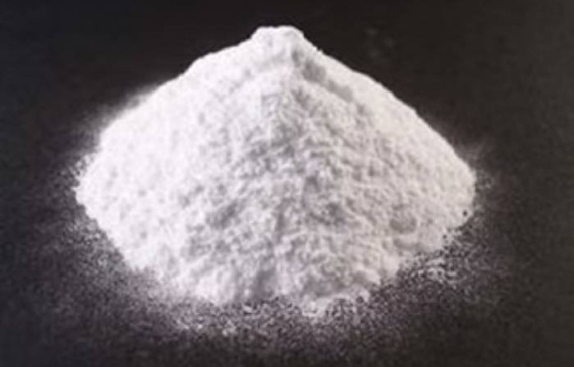 Pomimo sankcji UE tlenek glinu płynie do Rosji 