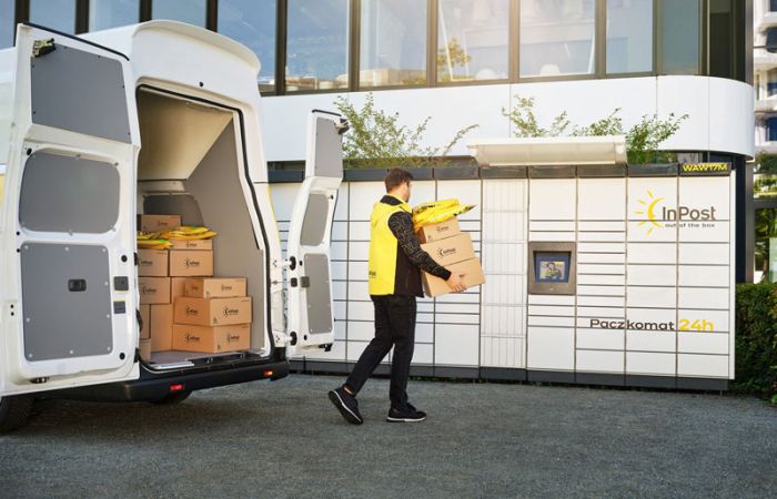 Obsługa zamówień z weekendu w e-commerce: jak optymalizować czas na wysyłki?